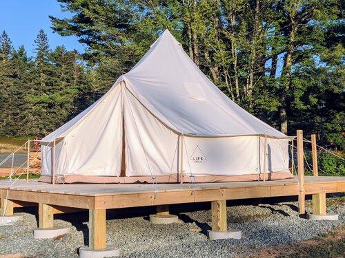 single person pop up tent SUGIFT 1 Weather Pod Portable for Sports Event, Blu Molten Speed Wachs Just pop open Discovering Out Run on Color:Gold/Navy