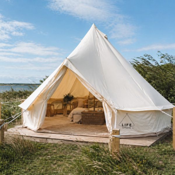 How Do Bell Tents Handle Wind? What to Know Before You Set Up