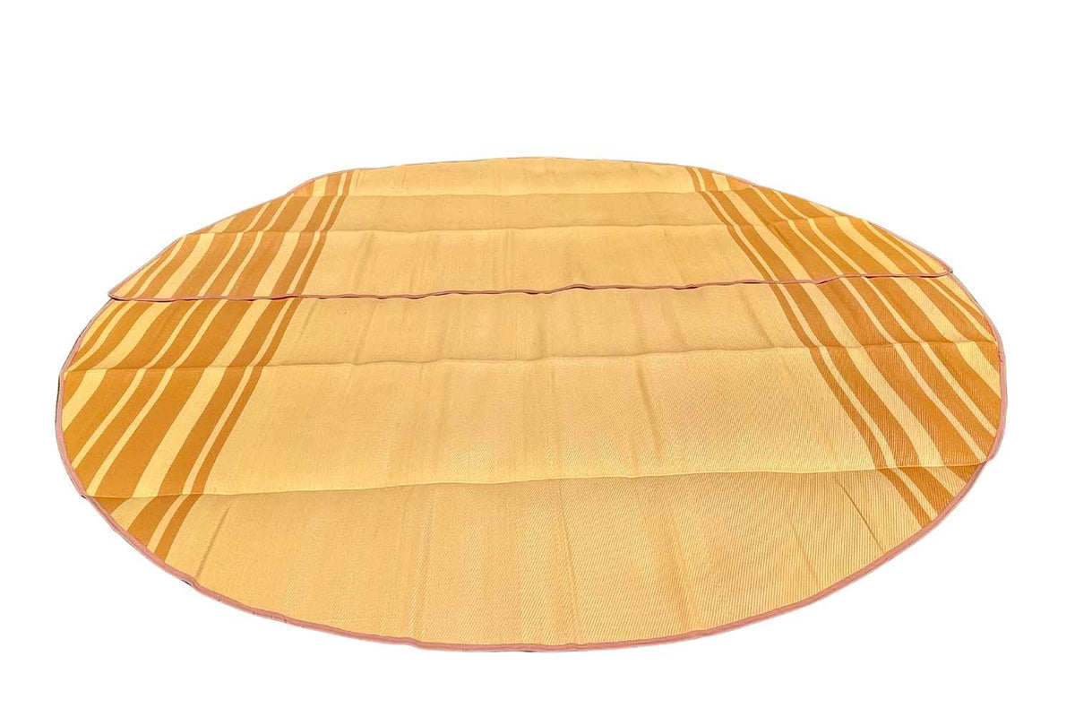 white background with circle matting