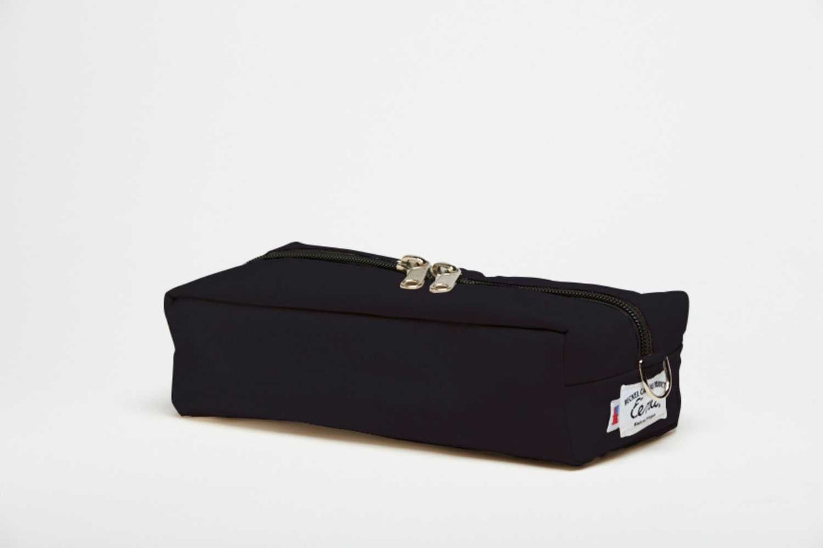 black canvas dopp kit