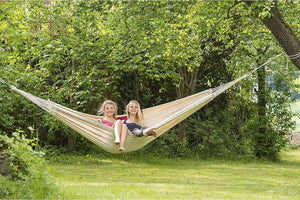 2 kids in hammock
