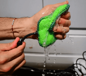 Geyser shower sponge
